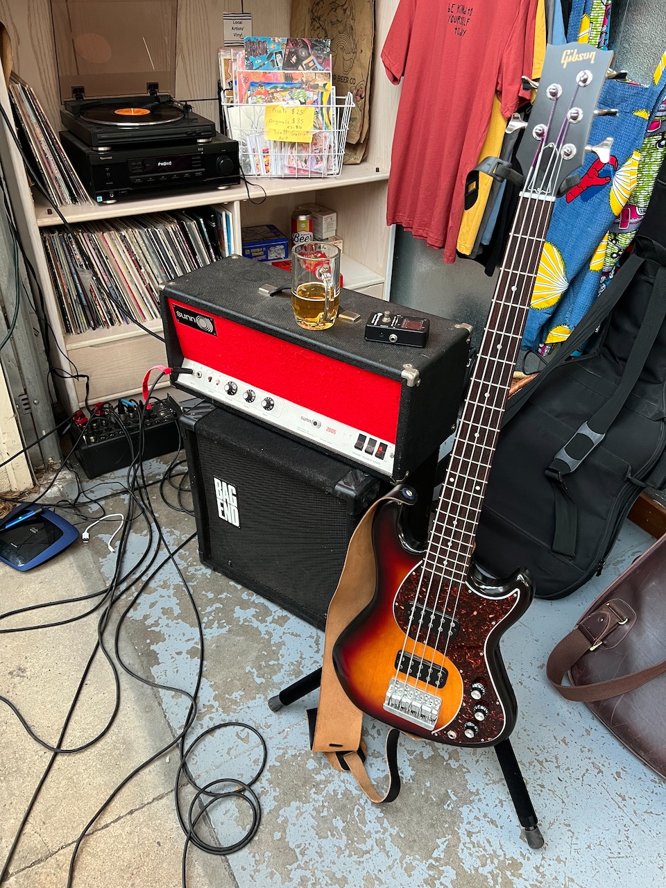 sunn-gibson-artbop - 1.jpeg