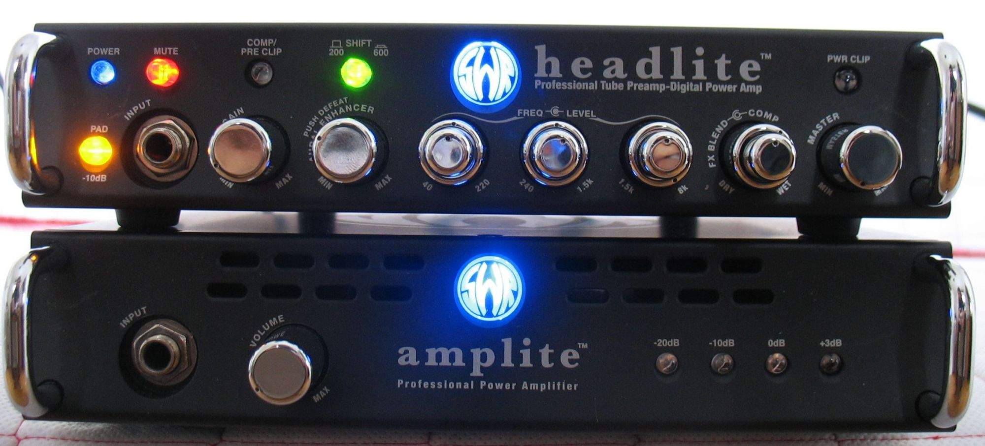 SWR Headlite-Amplite 01.jpg
