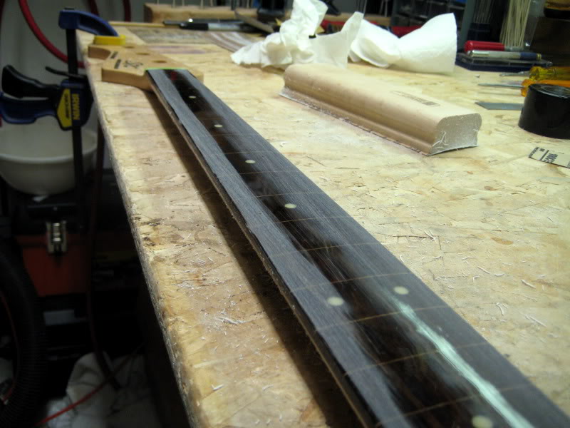 sx-spj62_fretless_conversion_radius.jpg
