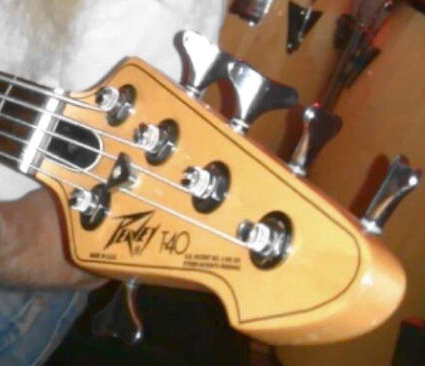 T-40 Five Headstock-1.jpg