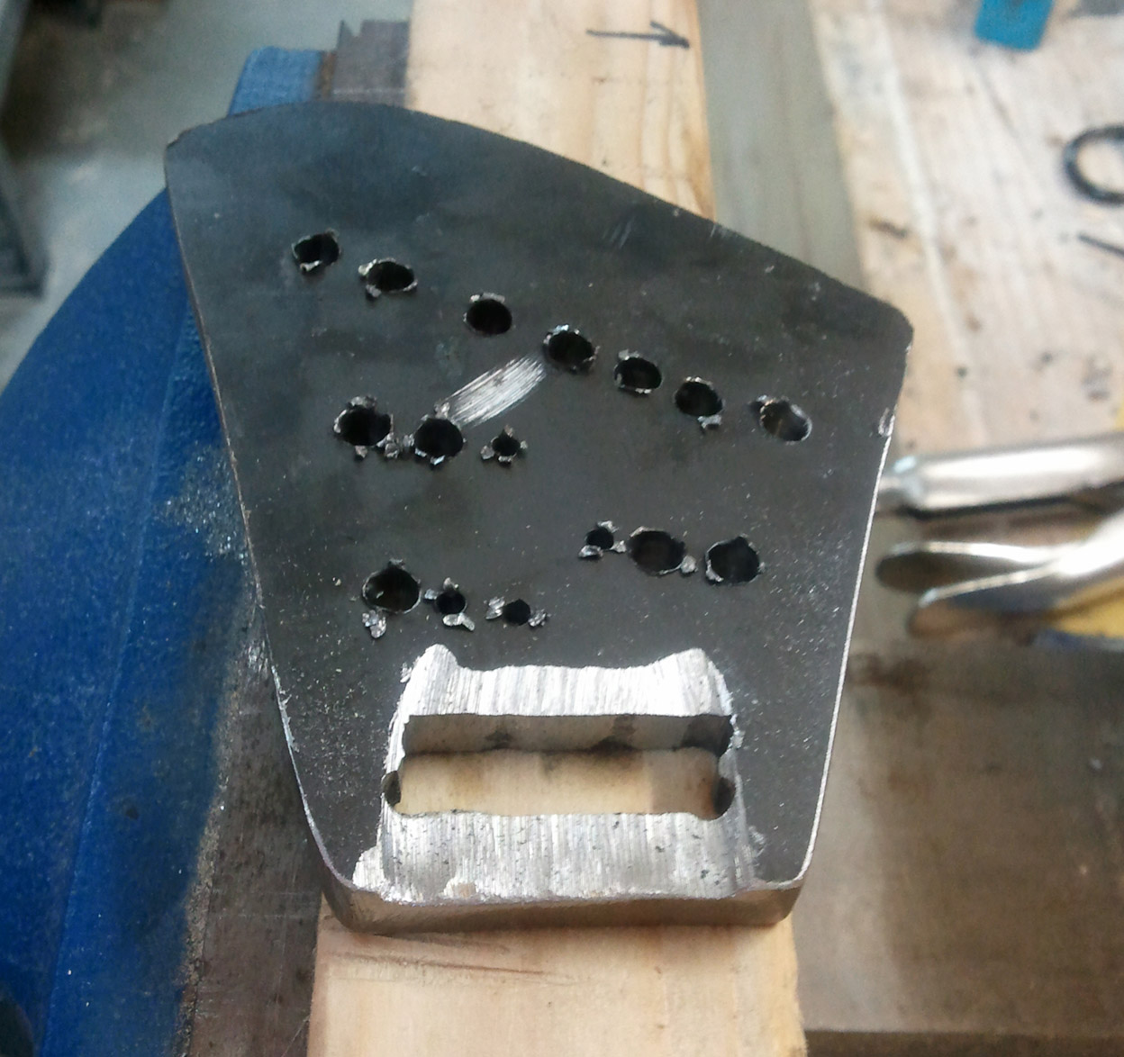 tailpiece07.jpg