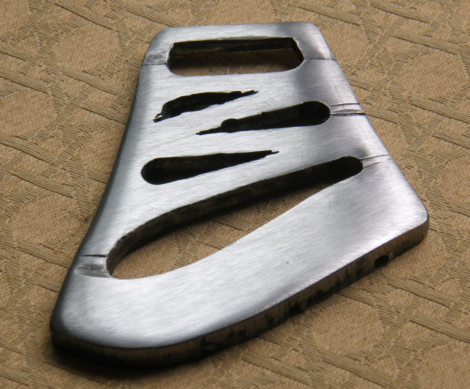 tailpiece14.jpg