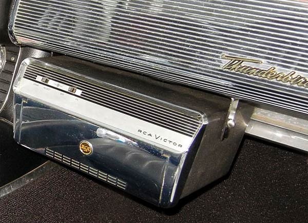 tbird-recordplayer.jpg