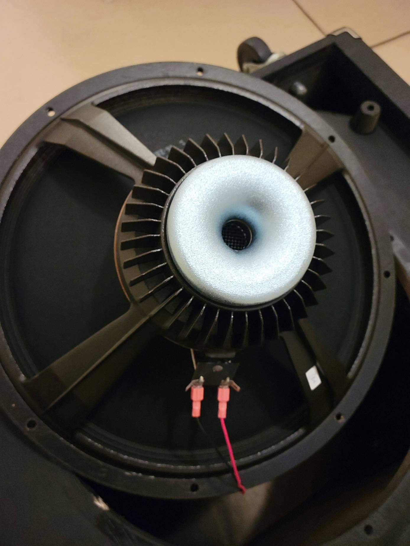 TC 115 speaker.jpg