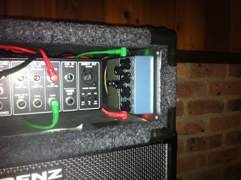Tech_21_VT_Bass_permanent_mounting.jpg