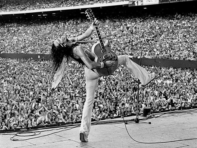 tednugent_77.jpg