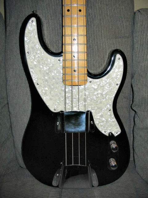 TELE_CU1.jpg