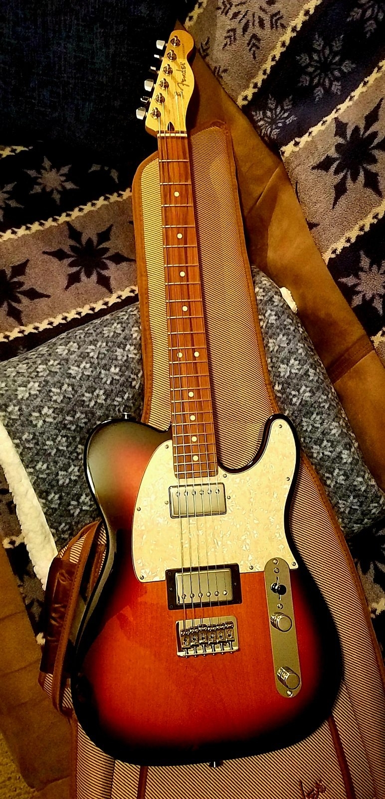 Tele_HH.jpg