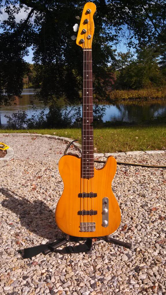 TeleBass2_zps2e7143cf.jpg
