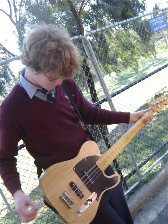 telebass3.jpg