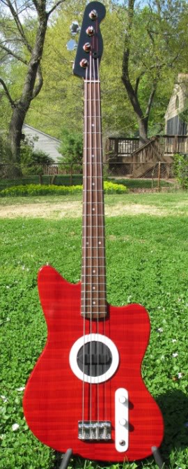 telemasterbass_01.jpg
