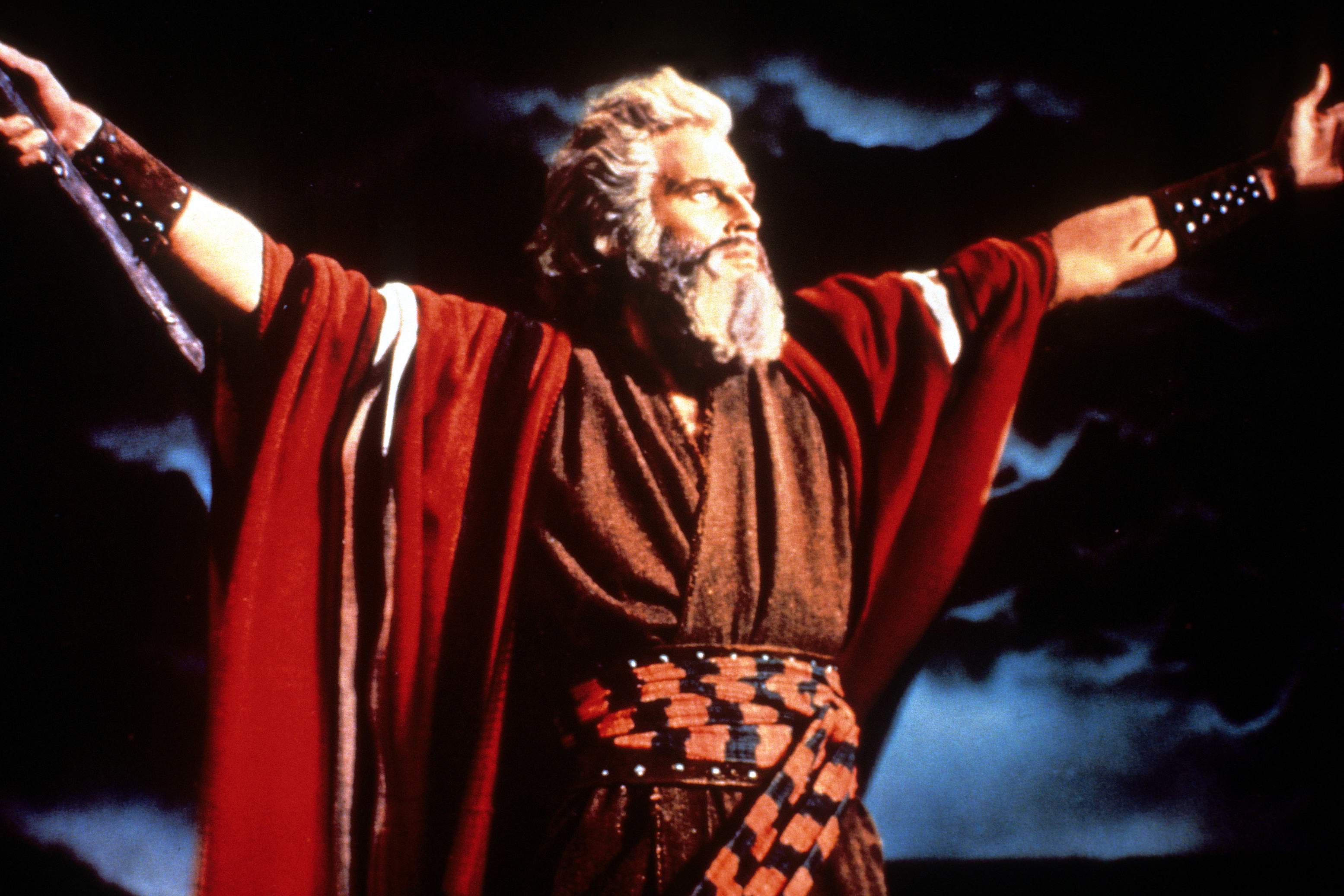 ten-commandments-heston-1.jpg