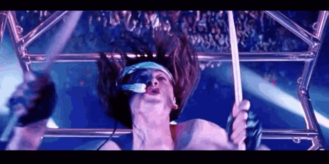 tenor.gif