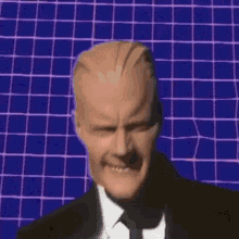 tenor.gif