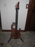 th_CarvinB4bass1.jpg