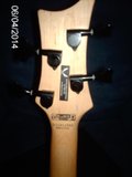 th_DeanHeadstock.jpg