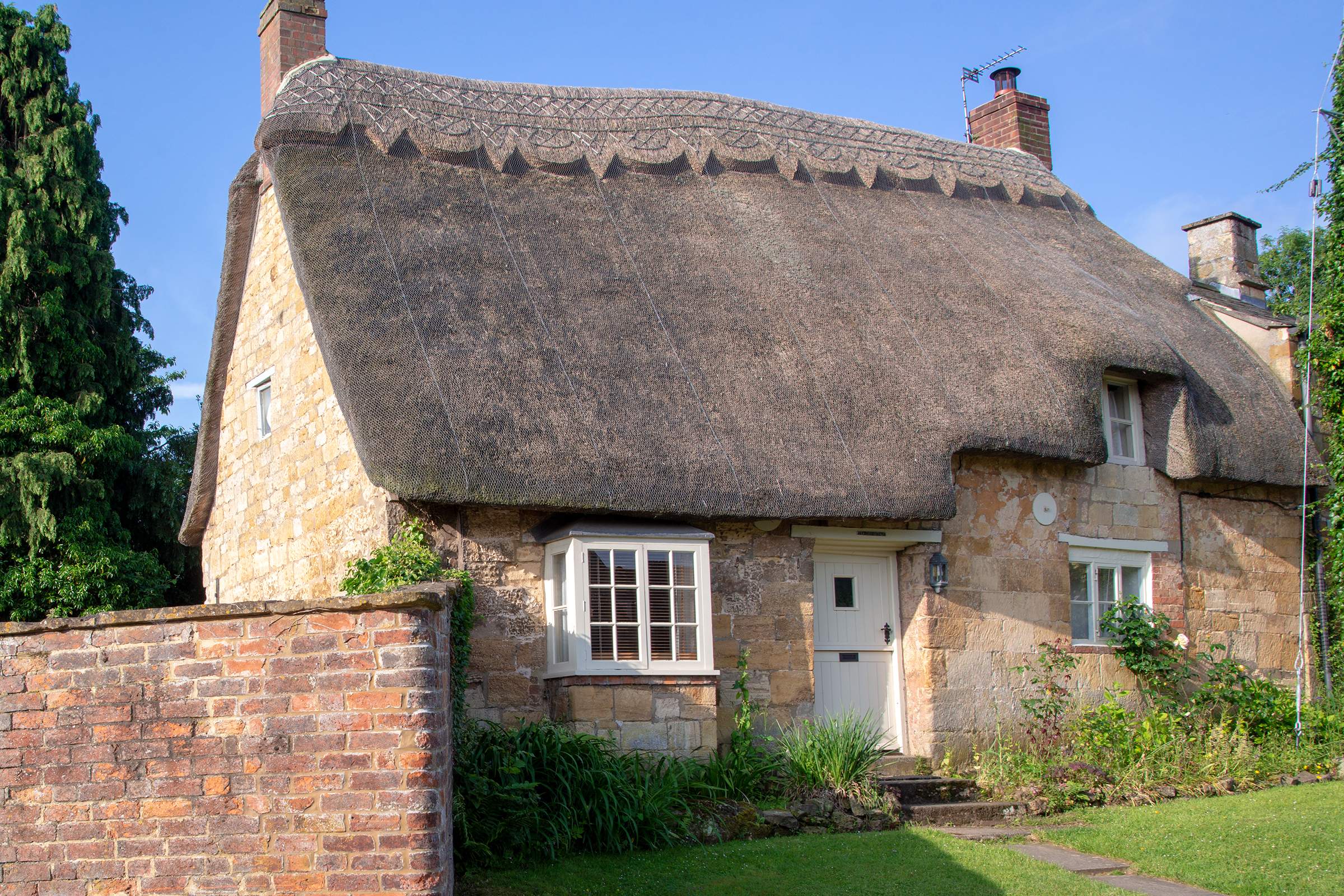 Thatch_C8248_Stretton_on_Fosse.jpg