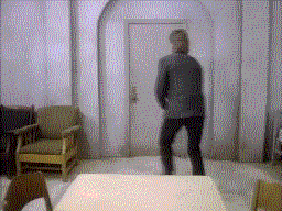 The_epic_MacGyver_Manuver.gif