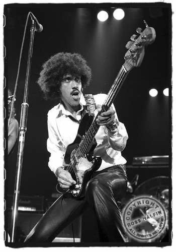 thin-lizzy-phil-lynott.jpg