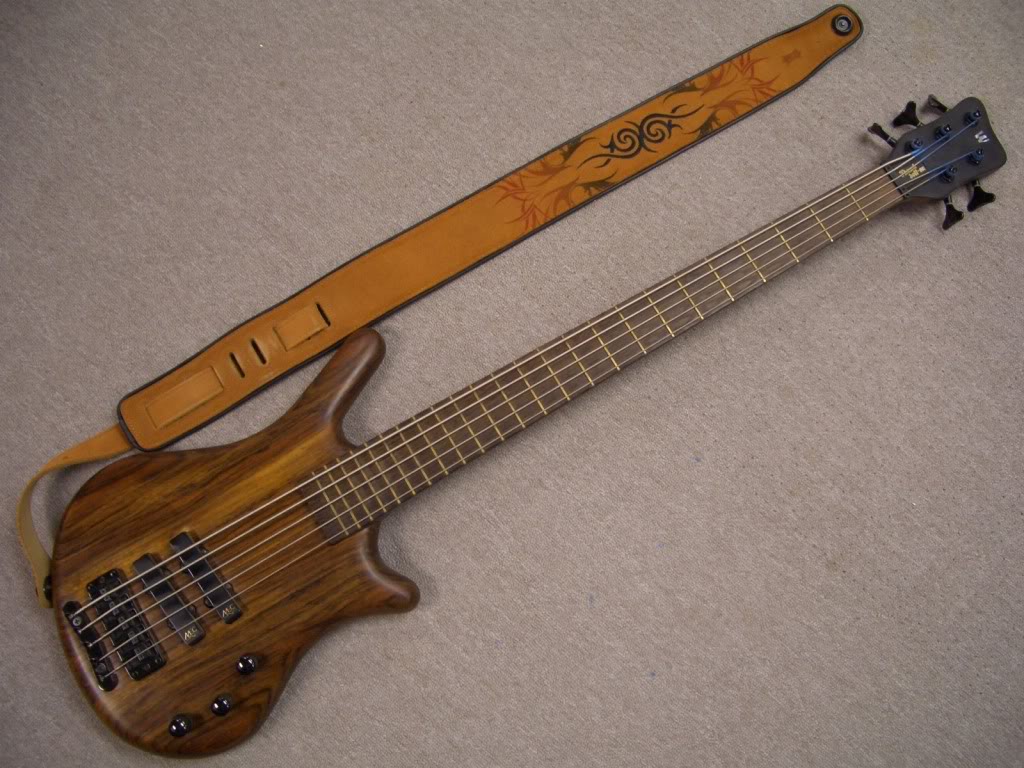 thumb026.jpg