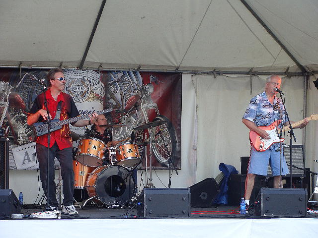 Thunder_Valley10_Conniptions_06241001.jpg