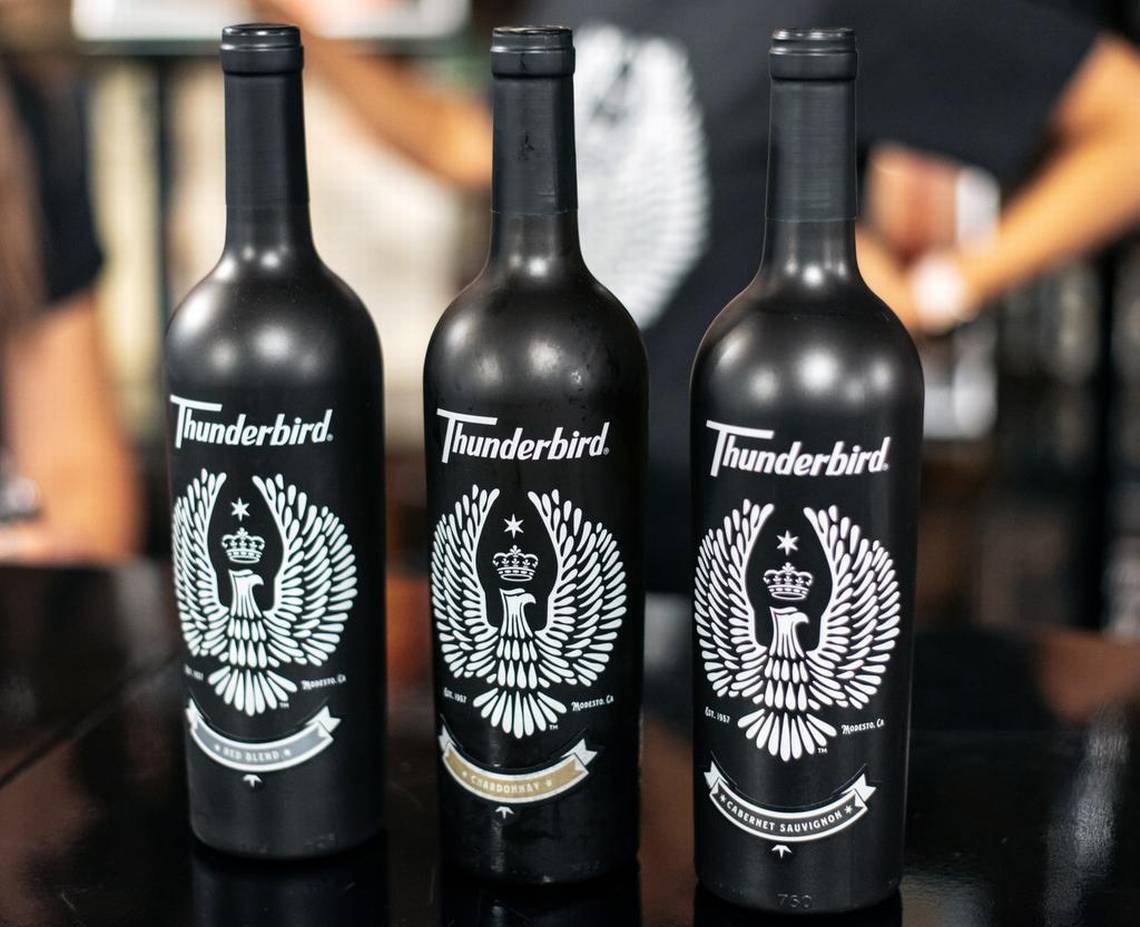 Thunderbird%20Gallo%201.jpg