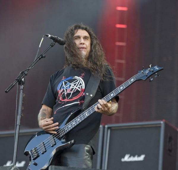 Tom-Araya-6-e1340979710274.jpg