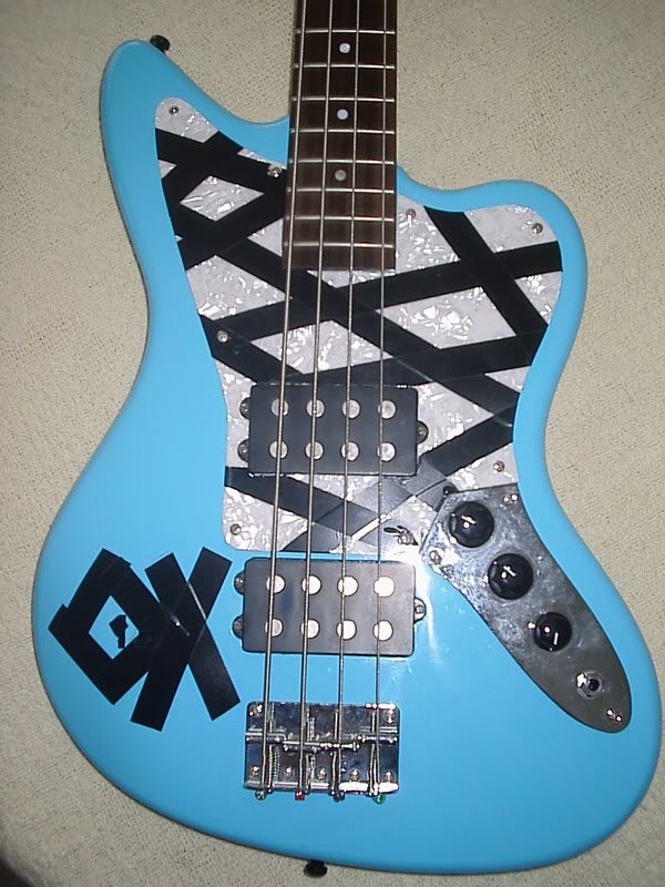 Tombass004.jpg