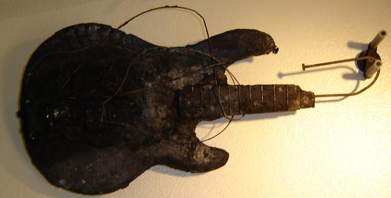 Tony_Levin_Burnt_3_String_1.jpg