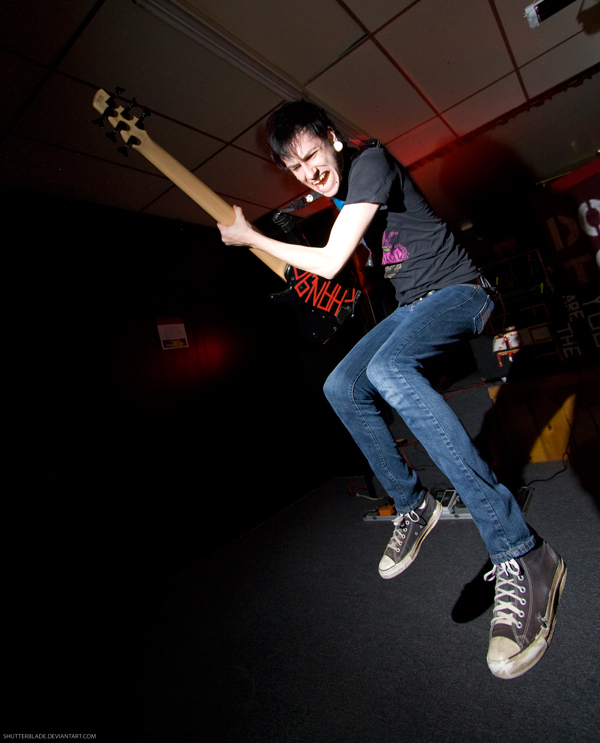tourface01.jpg