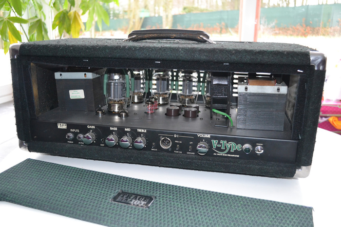 trace-elliot-v-type-v6-539274.jpg