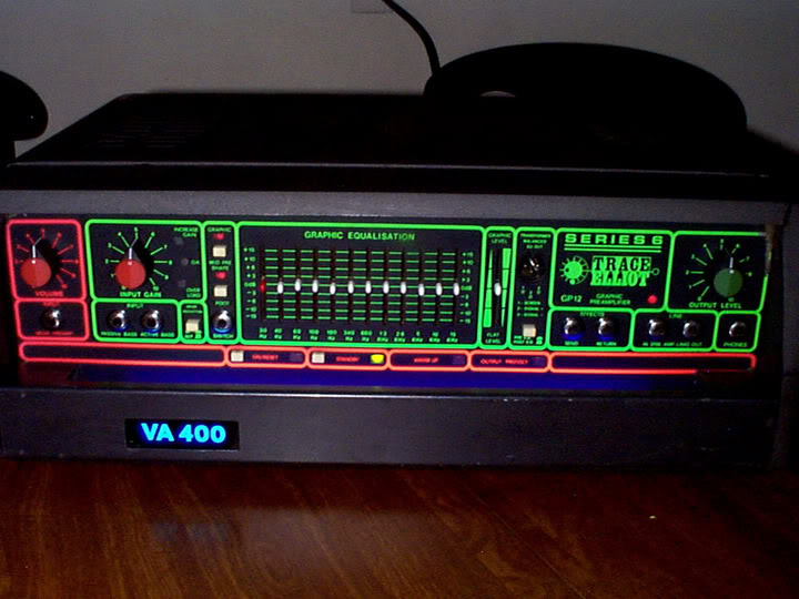 TraceElliotVA400FullFront.jpg