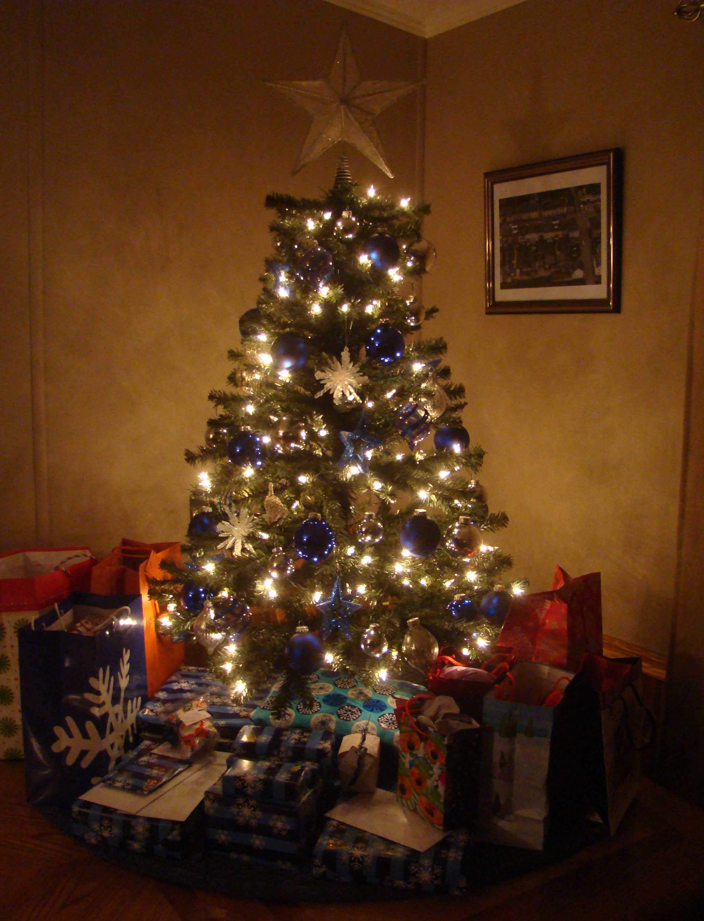 TREE.jpg