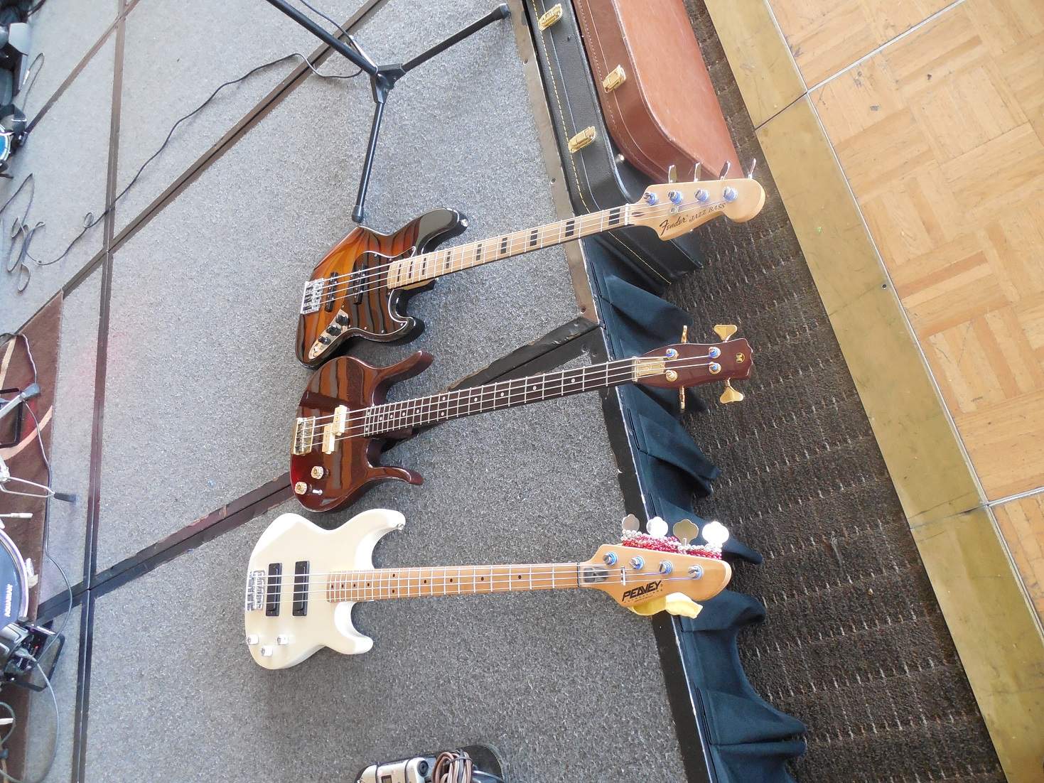 Trio.jpg