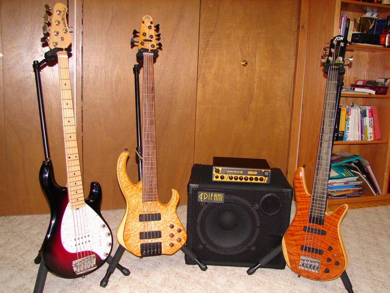 trio2.jpg