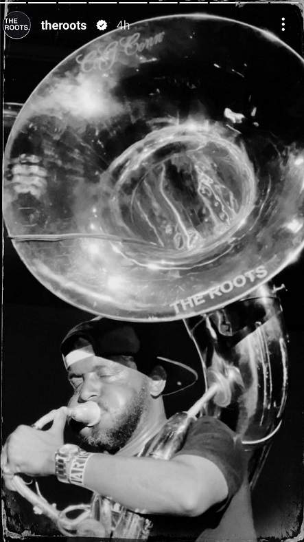 tuba.jpg