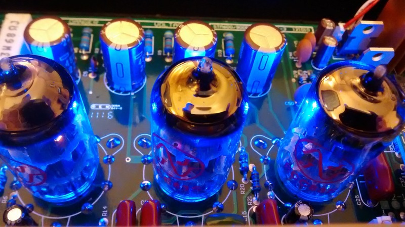 tubes_zpssys99nkb.jpg