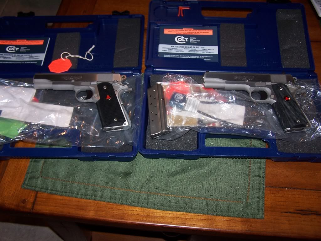 TWODE002.jpg