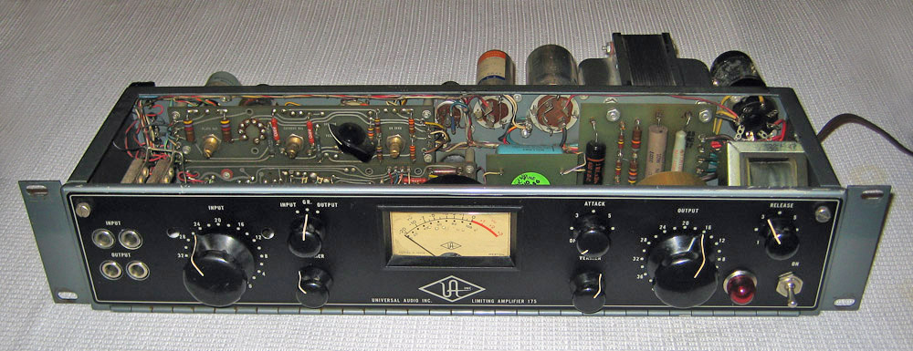 UA175-1.jpg