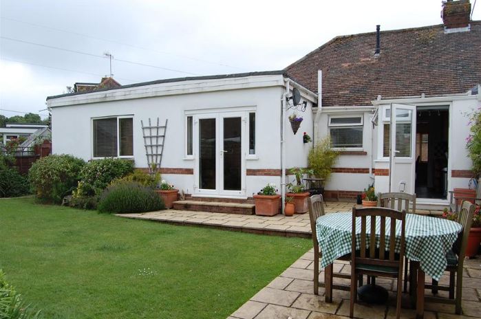 UKBungalow.jpg