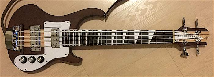 Ukenbacker done 700.jpg