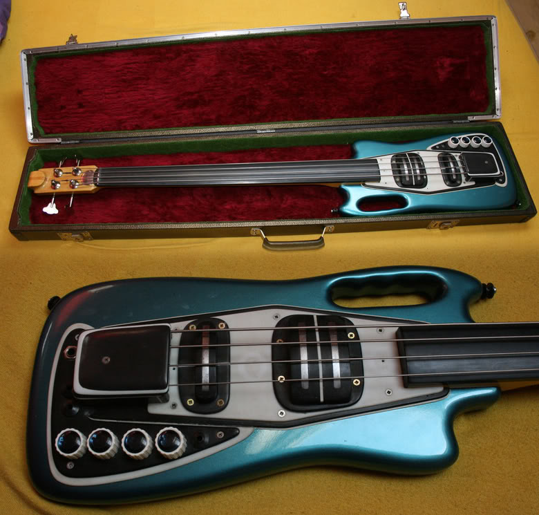 unknownfretlessbass.jpg