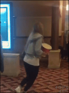 v2r6z0c7mvs41.gif