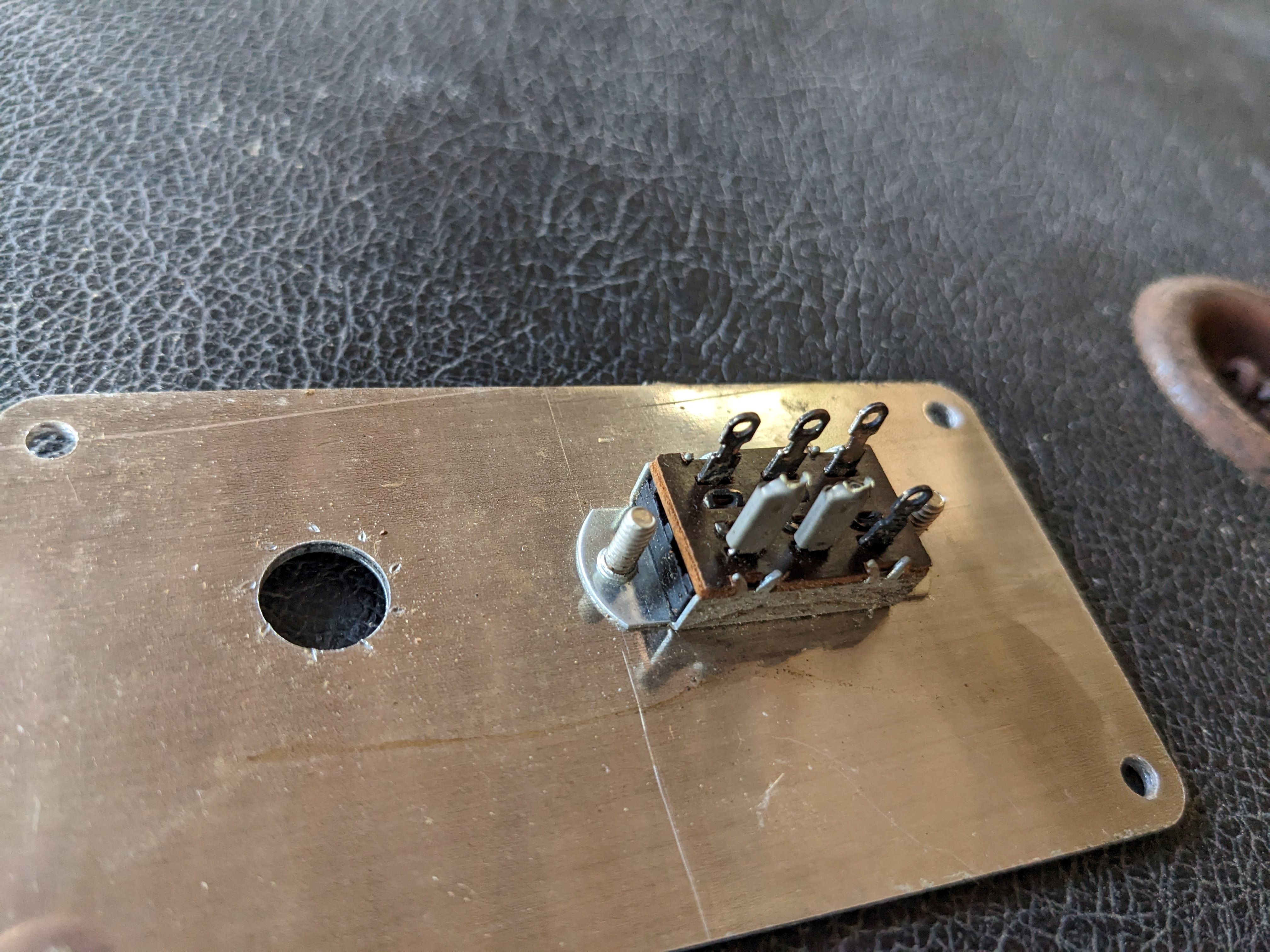 V4-B jack plate-1.jpg