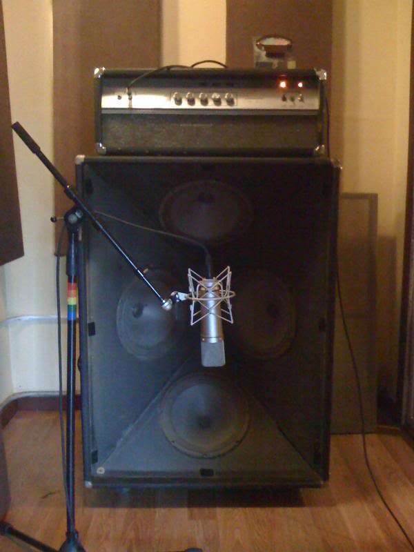 v4cab.jpg