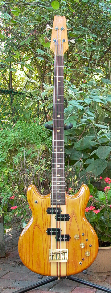 VA900B.png