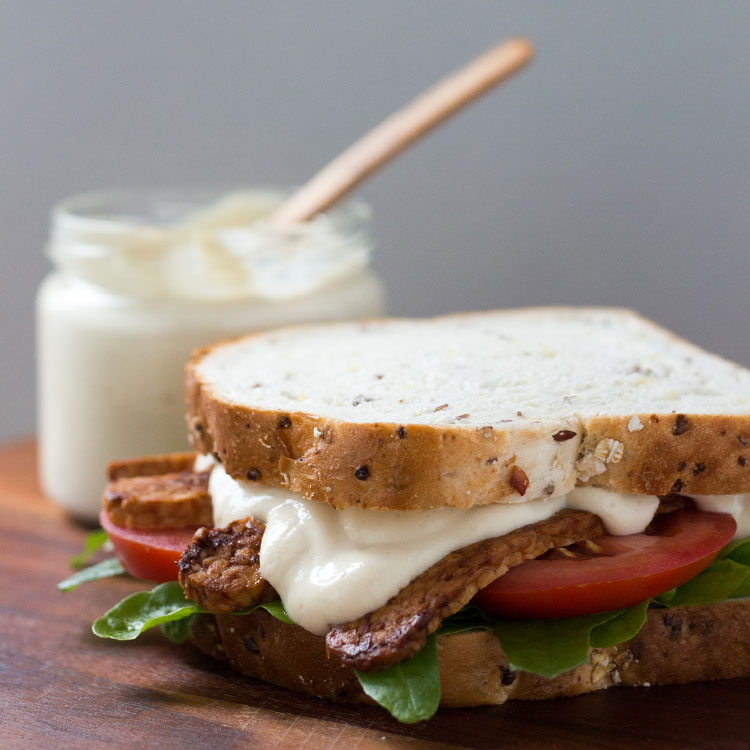 vegan-mayonnaise-square.jpg