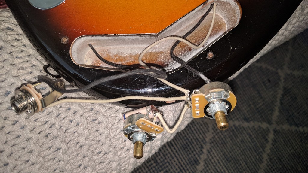vGySX6.jpg