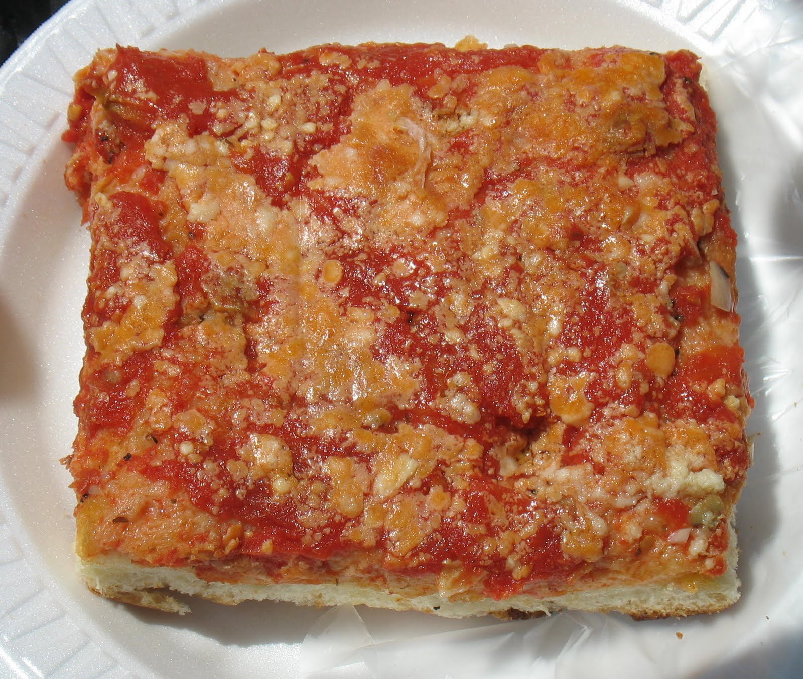 Vinnys+Sicilian+slice.jpg