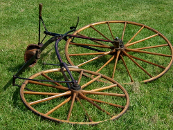 vintage-boneshaker-bicycle.png